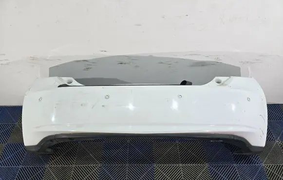 Toyota Prius (XW30) Rear bumper