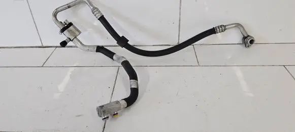 Audi A5 8T 8F Air conditioning (A/C) pipe/hose 8K1260712B
