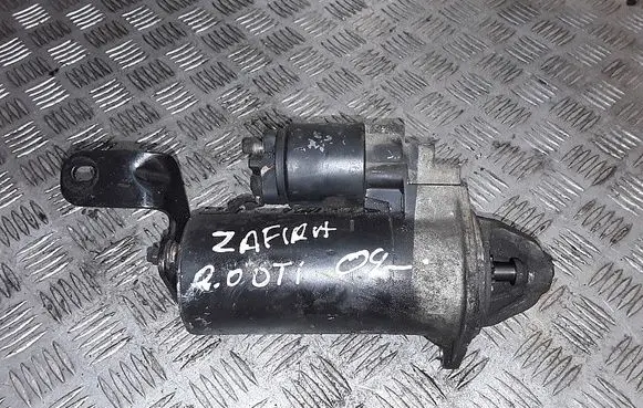 Opel Zafira A Starter motor 0001109015