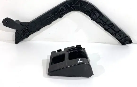 Tesla Model Y Rear bumper mounting bracket 149403600A