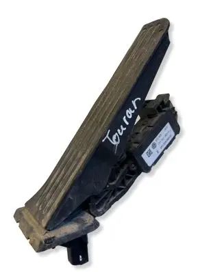 Volkswagen Touran I Accelerator throttle pedal 1T1721503H 6PV00868900