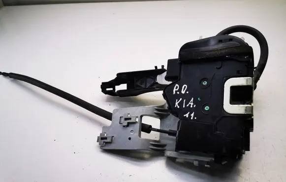 KIA Sportage Front door lock 9088100300