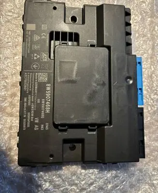 Audi A4 S4 B9 Gateway control module 8W5907468H