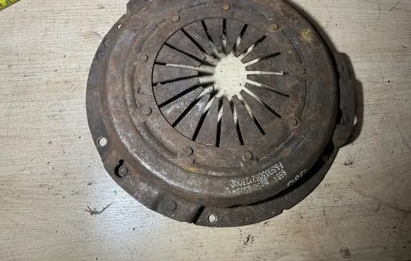 Opel Vectra B Pressure plate 