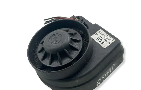 BMW 5 E60 E61 Alarm system siren A000271