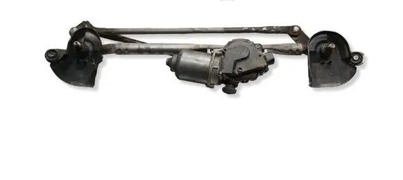 Mitsubishi Outlander Front wiper linkage and motor 572A3
