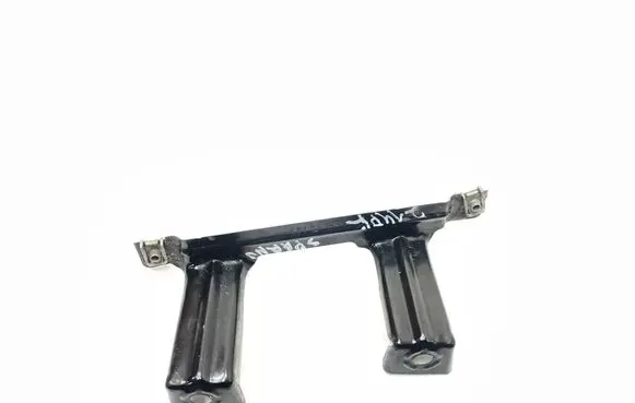 BMW X5 F15 Fender mounting bracket 55107M112