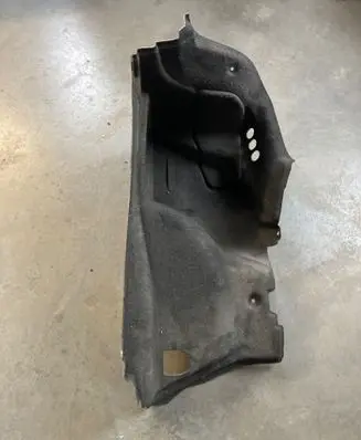 Trunk/boot side trim panel