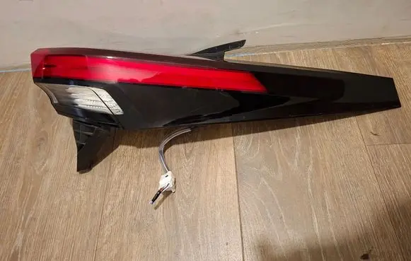 Toyota C-HR II Rear/tail lights 81550F4200
