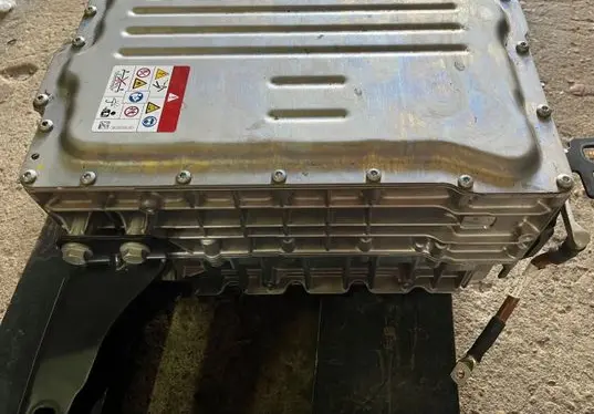 Porsche Cayenne (9Y0 9Y3) Car battery 