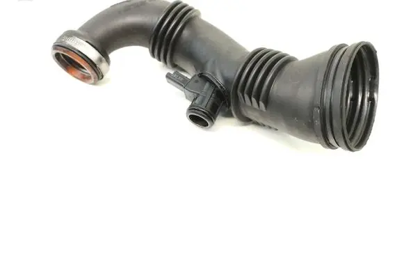 Citroen Berlingo Turbo air intake inlet pipe/hose 9687883680