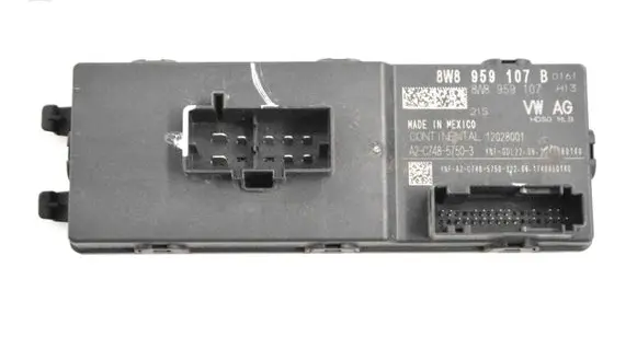 Audi Q5 SQ5 Tailgate/trunk control unit/module 8W8959107B