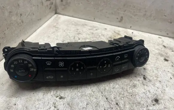 Mercedes-Benz E W211 Climate control unit A2118300085
