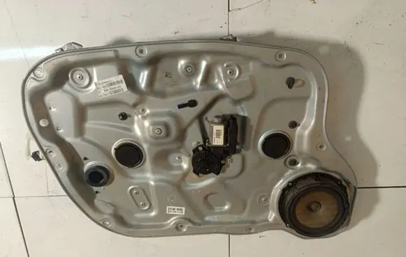 KIA Ceed Sliding door window regulator with motor 