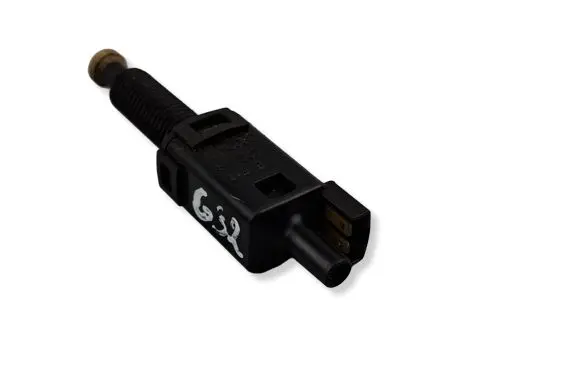 Audi A6 S6 C5 4B Brake pedal sensor switch 811907