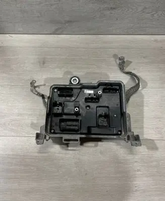 Tesla Model 3 Central body control module 158399101c 1583991 J6X014