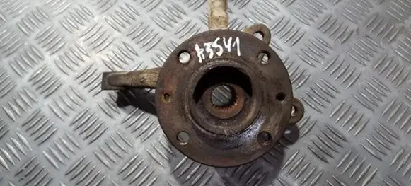 Renault Twingo I Front wheel hub