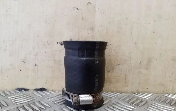 Toyota RAV 4 (XA30) Intercooler hose/pipe