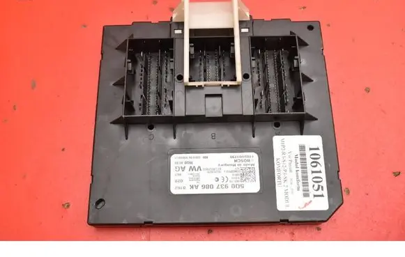 Volkswagen PASSAT CC Comfort/convenience module 5Q0937086AK