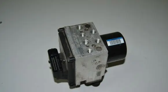 Volkswagen PASSAT B6 ABS Pump 16027002A 3C0614095Q
