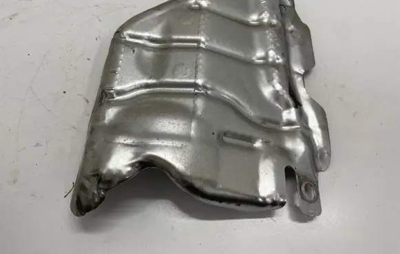BMW 1 F40 Other engine bay part 8579396