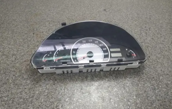 Hyundai Matrix Speedometer (instrument cluster)