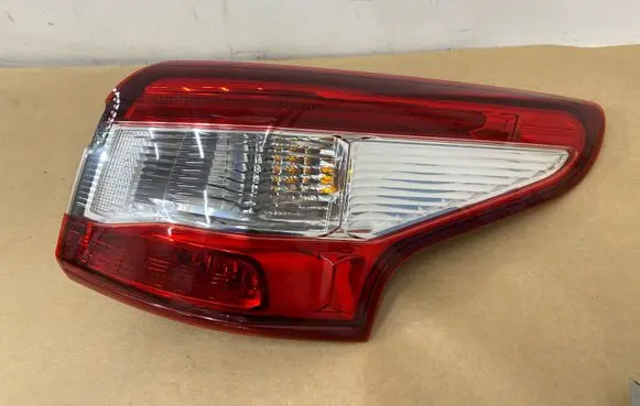 Nissan Qashqai Rear/tail lights 265504EA0A