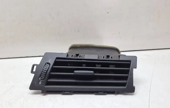 BMW 5 E60 E61 Dashboard side air vent grill/cover trim 6910732