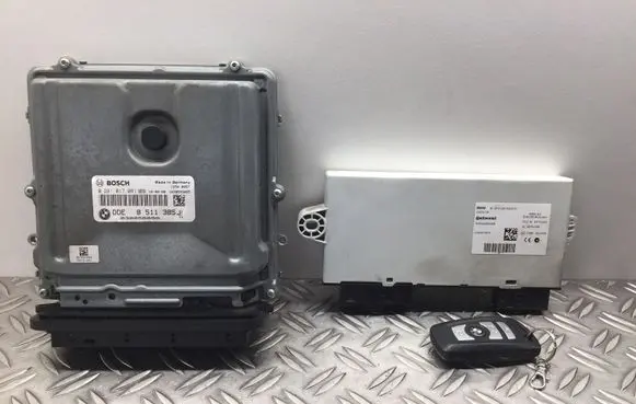 Engine ECU kit and lock set