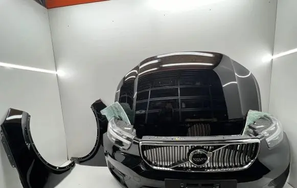 Volvo XC40 Front piece kit 