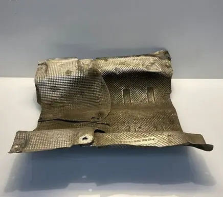 Mercedes-Benz E W211 Exhaust heat shield A2116820071 2116820071