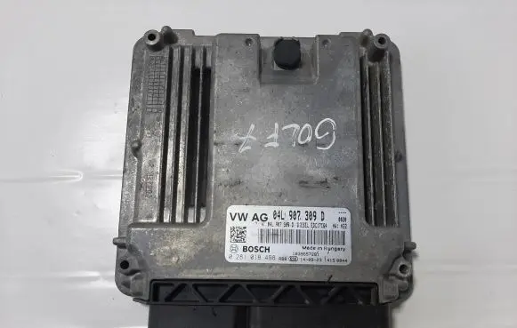 Volkswagen Golf VII Engine control unit/module 04L907309D