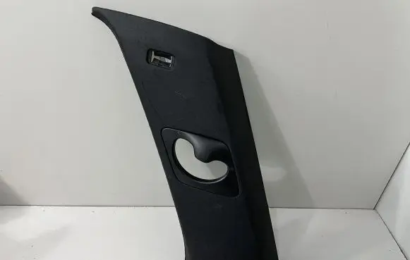 BMW X5 E70 (B) pillar trim (top) 7129756