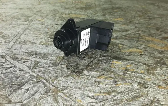 Dodge Intrepid Ignition lock contact 04760844AB 26076314 250272