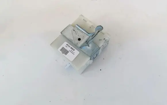 Toyota Avensis T250 Door control unit/module 8974105070 89741-05070