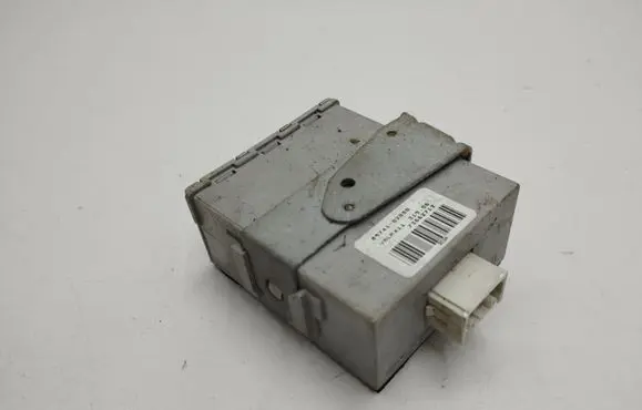 Toyota Corolla E120 E130 Door central lock control unit/module 8974102050 73662712