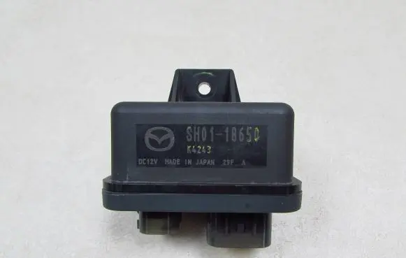 Mazda CX-5 Glow plug pre-heat relay SH0118650 47191