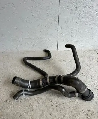 Volvo XC90 Engine coolant pipe/hose 31686003 PA66GF30