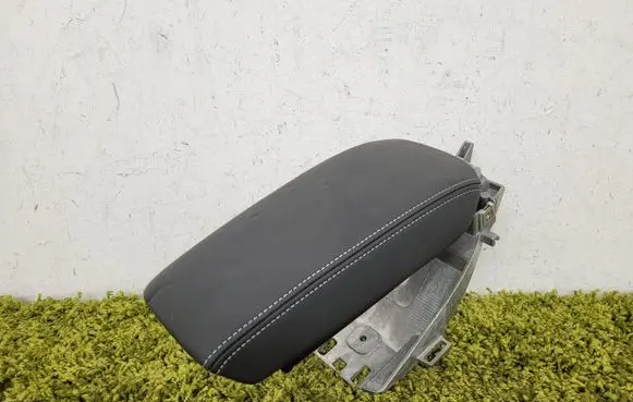 Audi TT TTS RS Mk3 8S Armrest 8s7864208b
