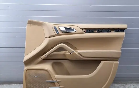 Porsche Cayenne (92A) Front door card panel trim 7P5867012C 7P5867012