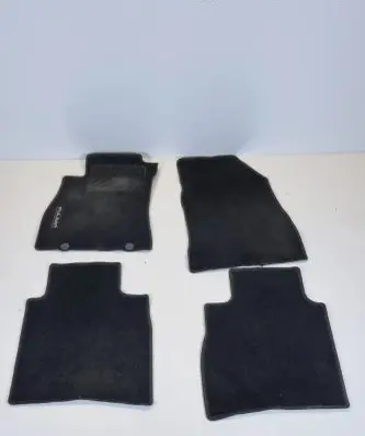 Nissan Pulsar Car floor mat set KKE7453Z001