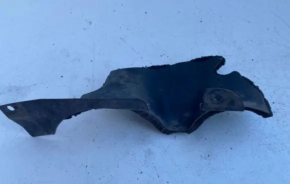 Volvo S80 Front underbody cover/under tray 09444573