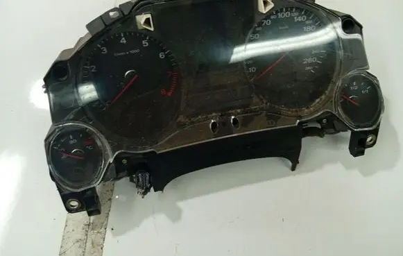 Audi A8 S8 D3 4E Speedometer (instrument cluster) 4E0920900E