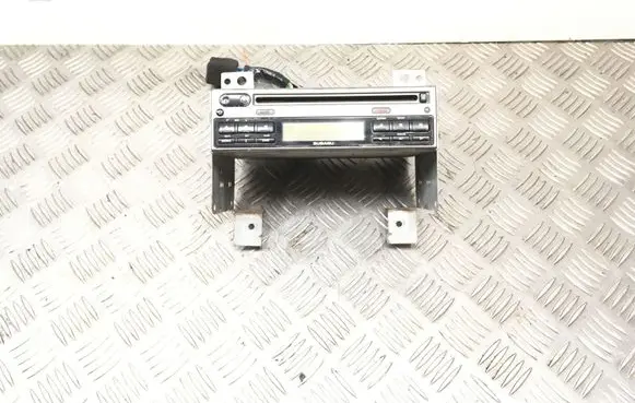 Subaru Forester SG Radio/CD/DVD/GPS head unit VD643C32008472 A2C53064768 CG010544008472