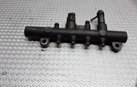 Mazda 6 Fuel main line pipe