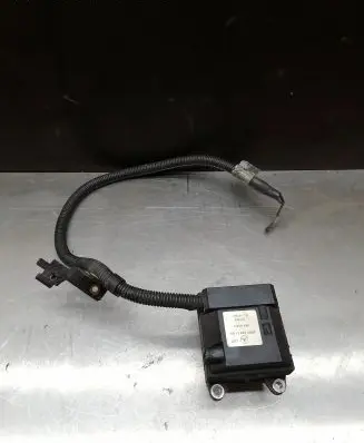 Mercedes-Benz E W211 Electric engine pre-heating system (optional) A0001591104