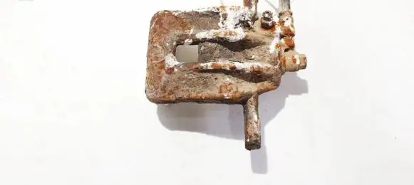 Hyundai Sonata Rear brake caliper