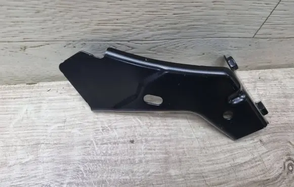 Opel Corsa F Fender mounting bracket 282737F00