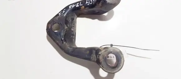 Opel Astra H Engine mounting bracket 2566
