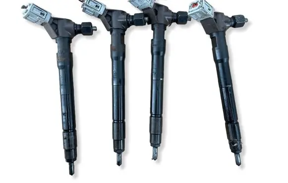 Mazda 6 Fuel injectors set SH0113H50 05114957
